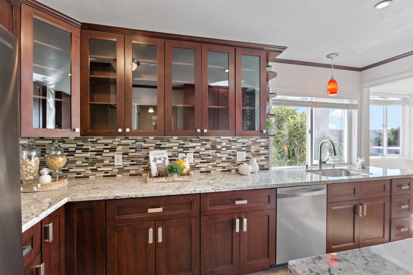 Detail Gallery Image 6 of 24 For 1025 Shell Blvd #7,  Foster City,  CA 94404 - 2 Beds | 2 Baths