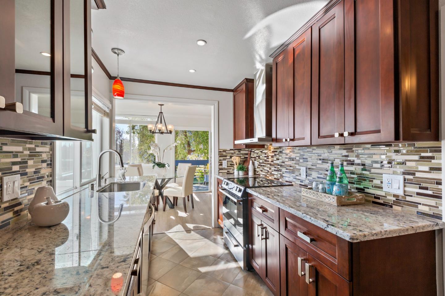 Detail Gallery Image 7 of 24 For 1025 Shell Blvd #7,  Foster City,  CA 94404 - 2 Beds | 2 Baths