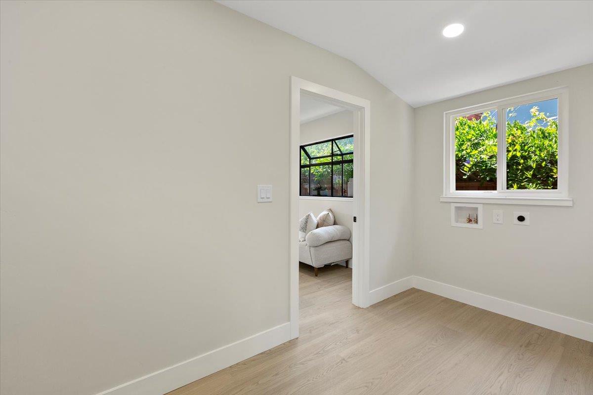 Detail Gallery Image 31 of 43 For 2495 Malaga Dr, San Jose,  CA 95125 - 4 Beds | 2/1 Baths