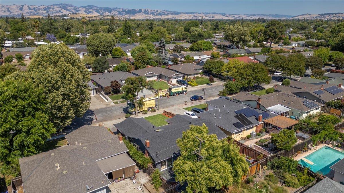 Detail Gallery Image 41 of 43 For 2495 Malaga Dr, San Jose,  CA 95125 - 4 Beds | 2/1 Baths