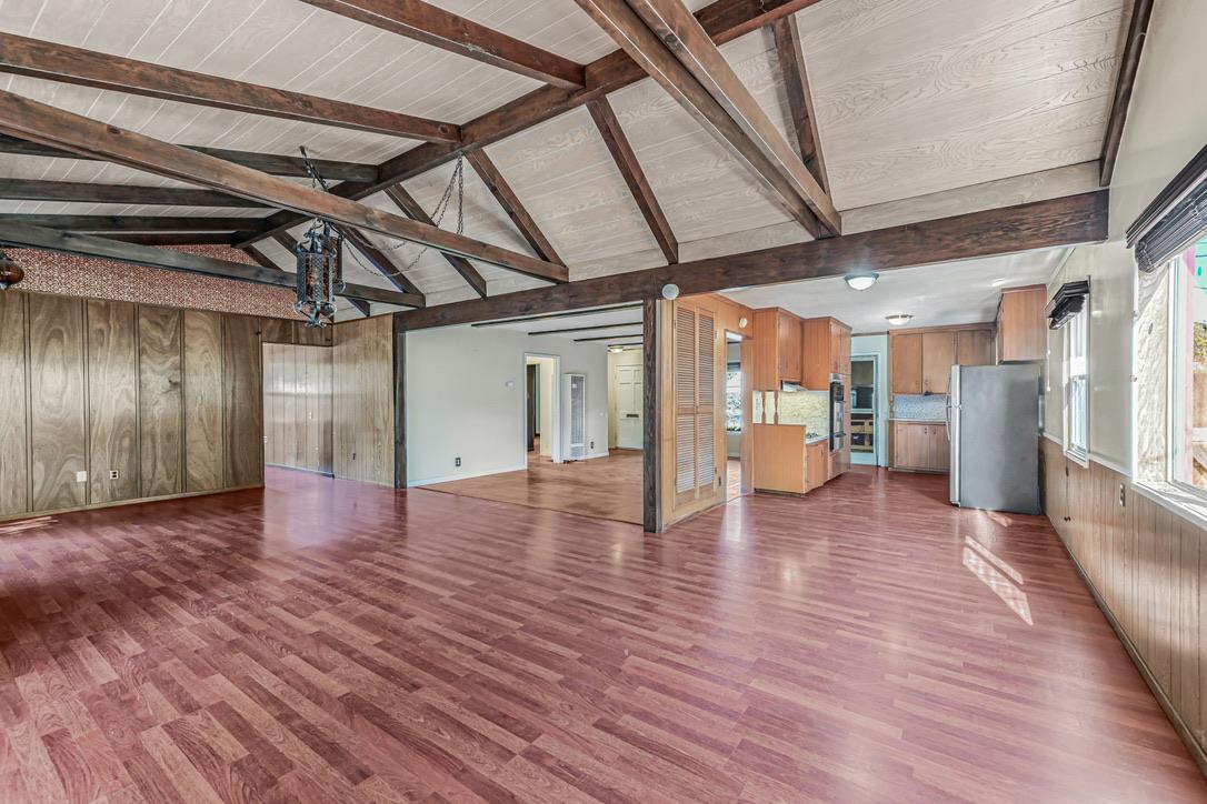 Detail Gallery Image 5 of 14 For 2537 Lessley Ave, Castro Valley,  CA 94546 - 3 Beds | 1 Baths