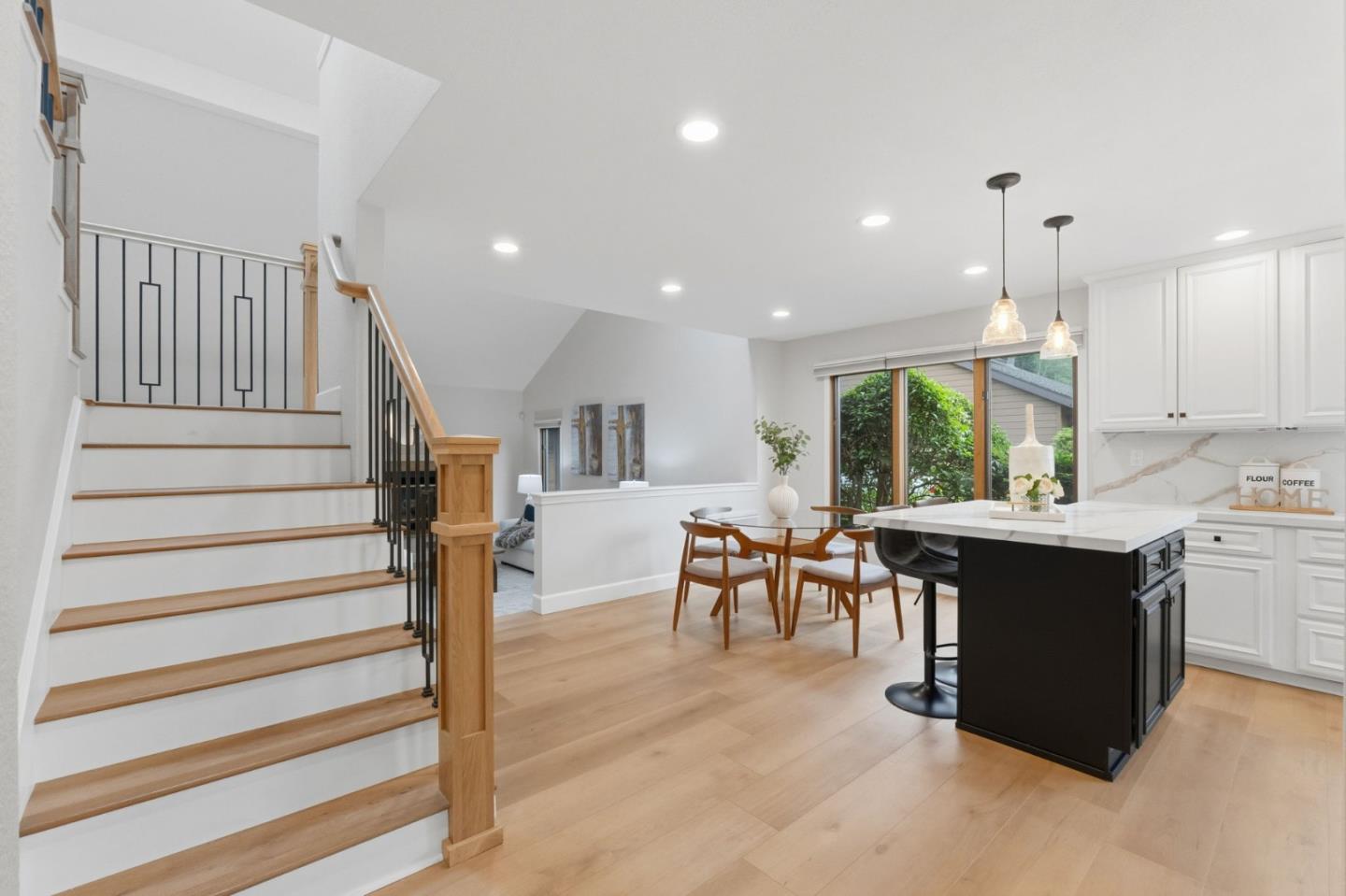 Detail Gallery Image 25 of 54 For 1924 Meridian, San Jose,  CA 95125 - 3 Beds | 2/1 Baths