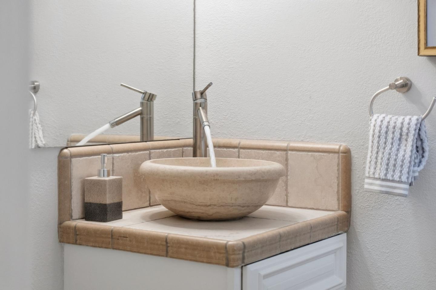 Detail Gallery Image 29 of 54 For 1924 Meridian, San Jose,  CA 95125 - 3 Beds | 2/1 Baths