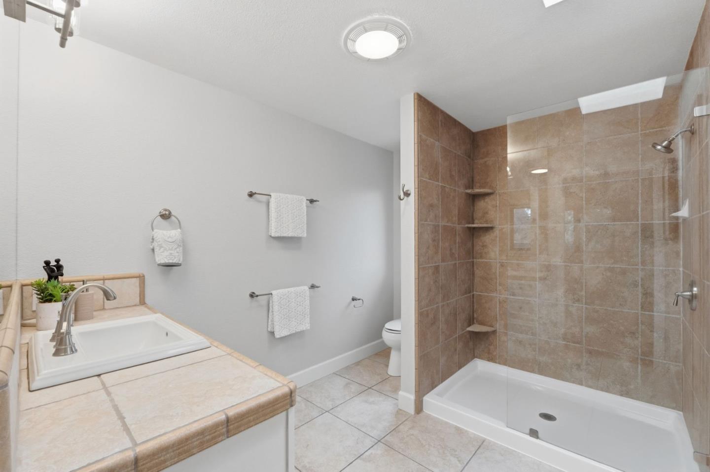 Detail Gallery Image 38 of 54 For 1924 Meridian, San Jose,  CA 95125 - 3 Beds | 2/1 Baths