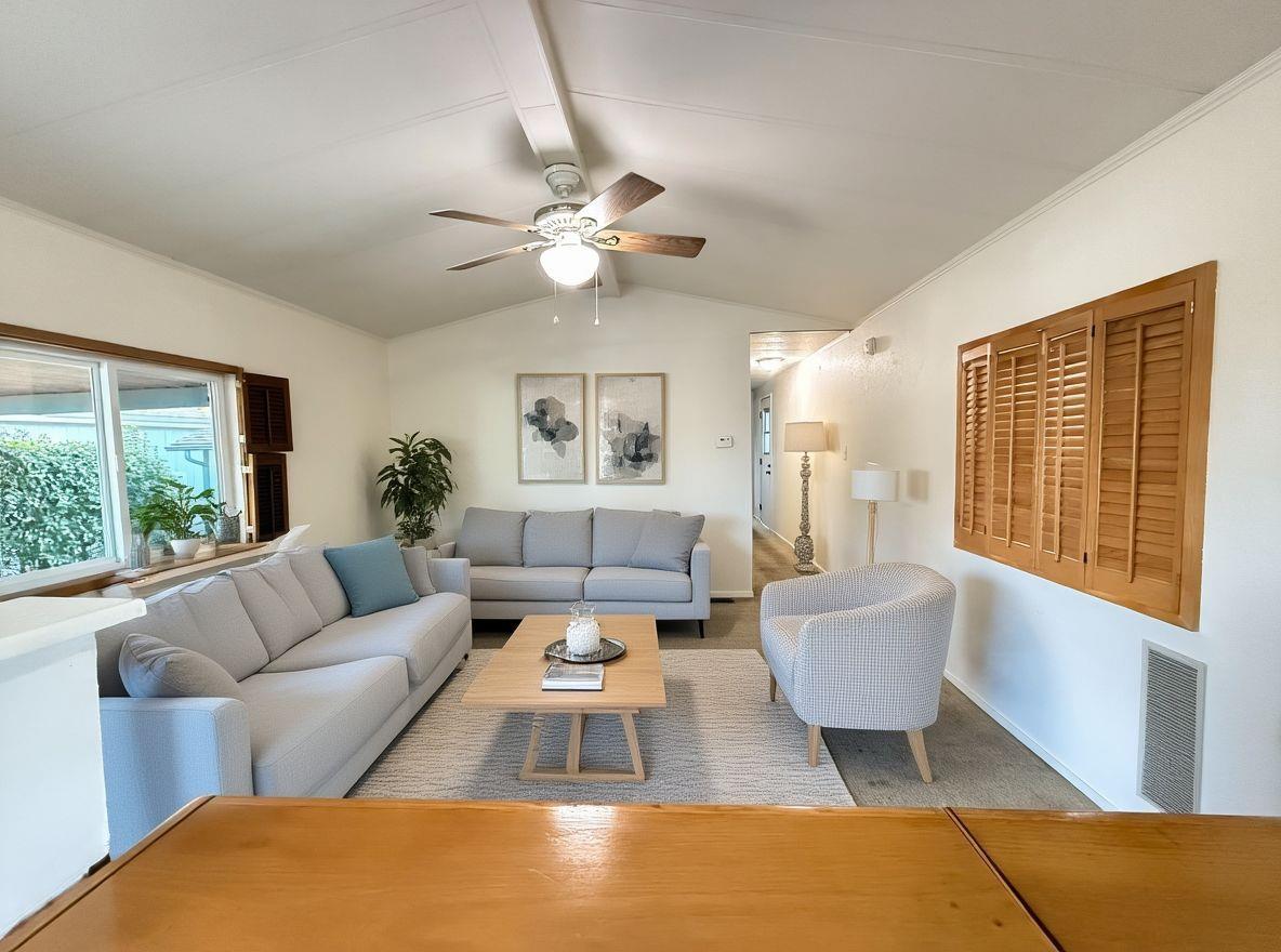 Detail Gallery Image 18 of 19 For 1556 Crown Rd #1556,  Petaluma,  CA 94954 - 2 Beds | 1 Baths