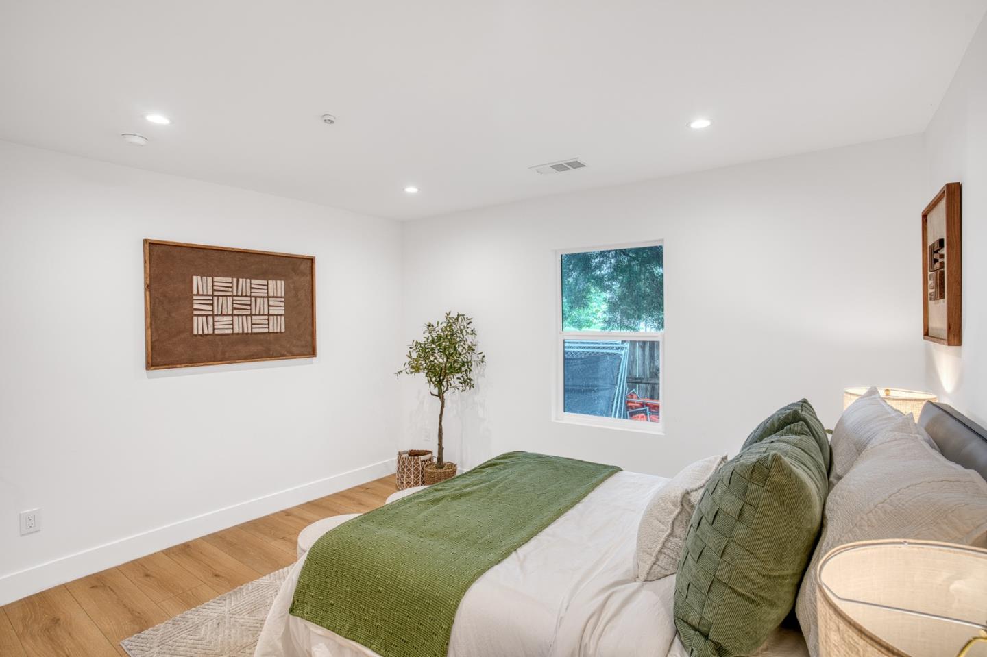 Detail Gallery Image 25 of 51 For 236 Ryder St, San Mateo,  CA 94401 - 3 Beds | 2 Baths