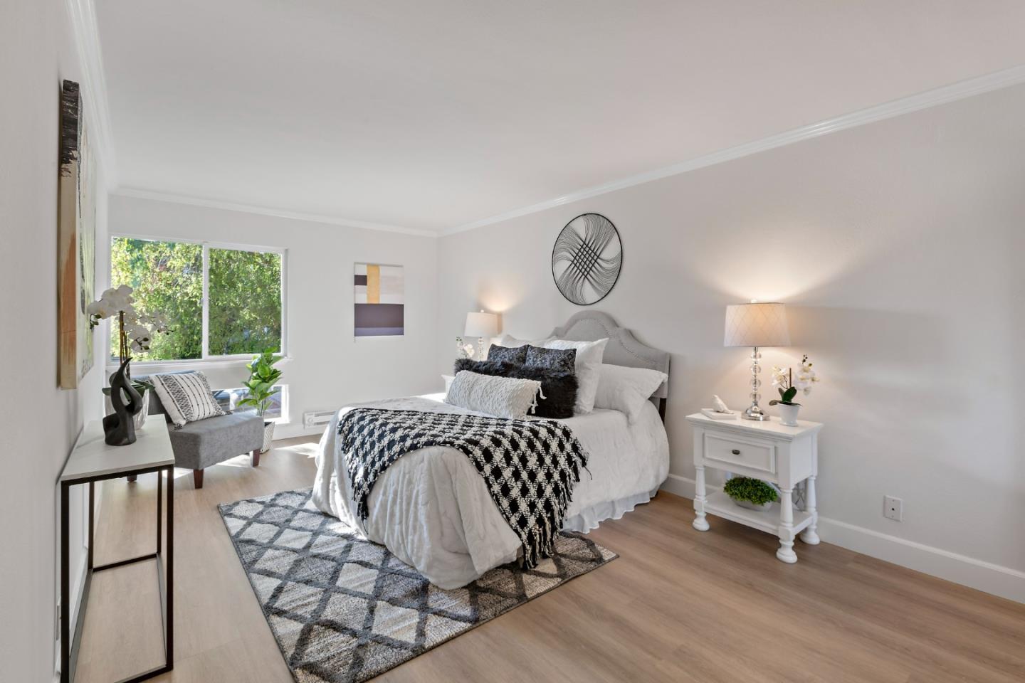 Detail Gallery Image 10 of 17 For 1025 Shell Blvd #7,  San Mateo,  CA 94402 - 2 Beds | 2 Baths