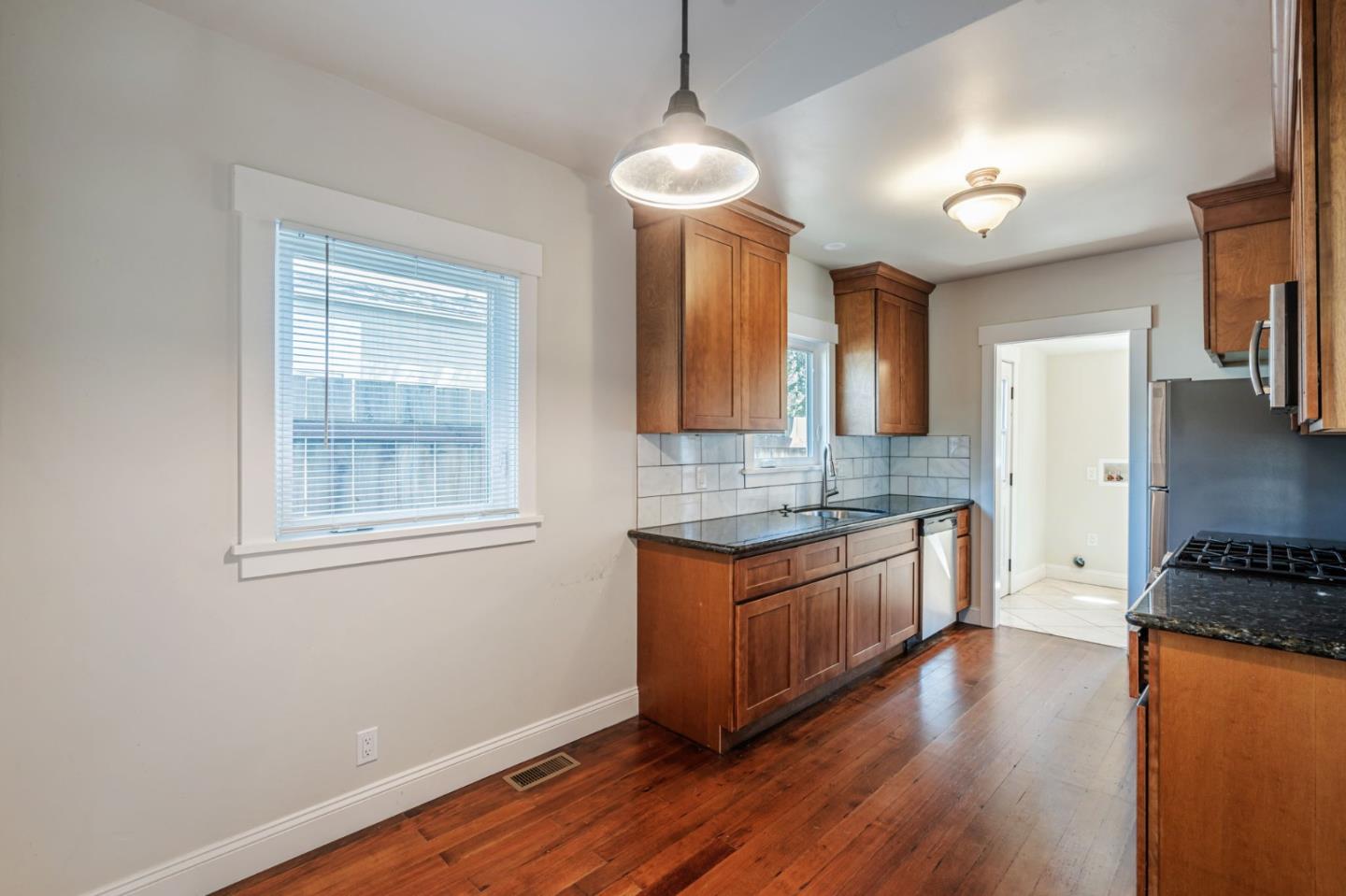 Detail Gallery Image 11 of 45 For 309-311 Nevada St, Vallejo,  CA 94590 - – Beds | – Baths