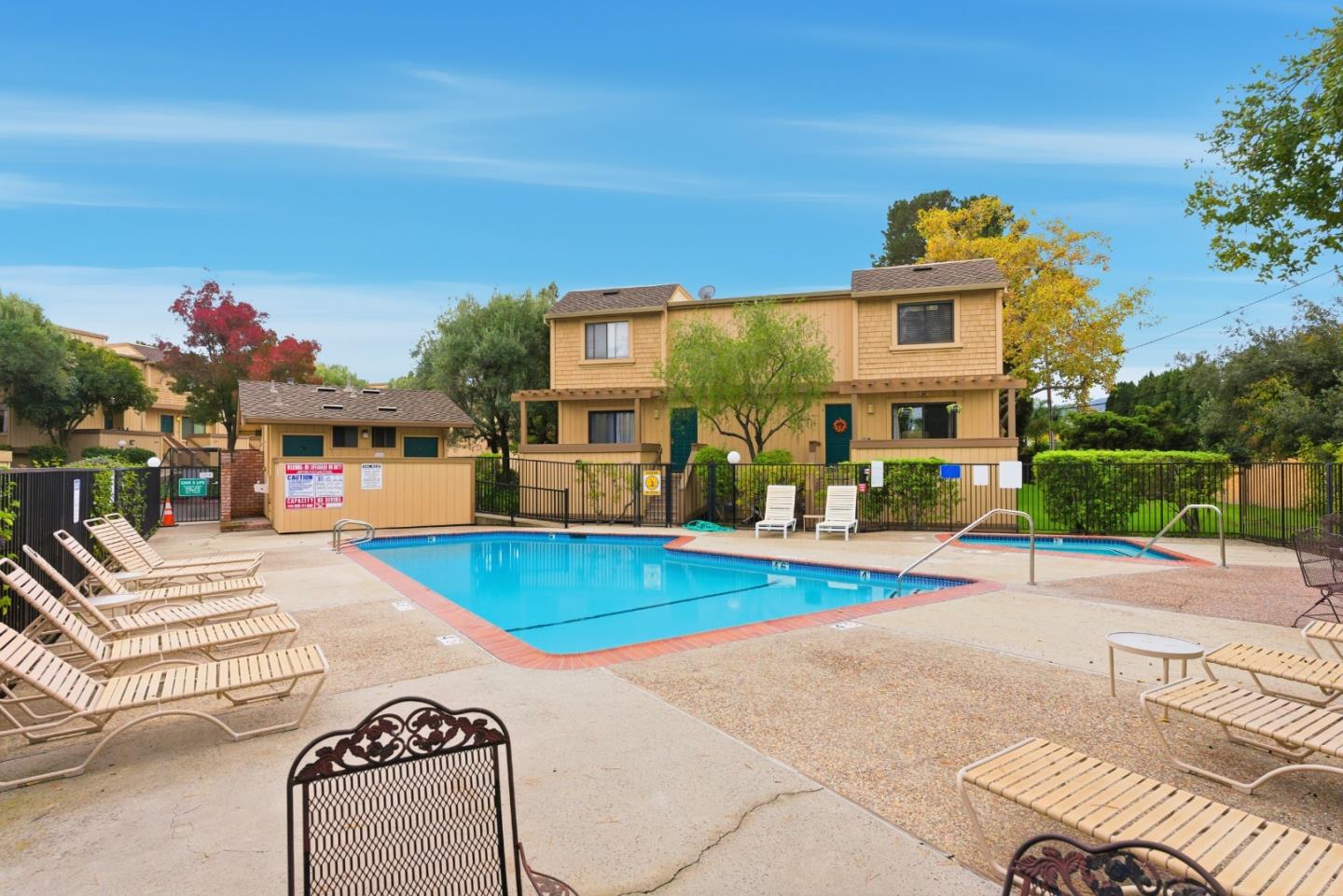 Detail Gallery Image 27 of 28 For 16145 Loretta Ln, Los Gatos,  CA 95032 - 2 Beds | 2/1 Baths