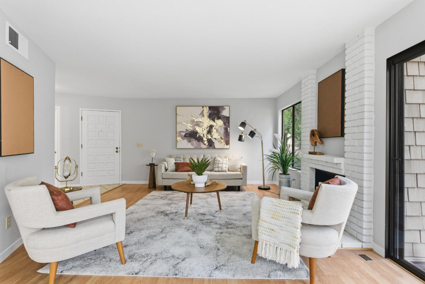 Detail Gallery Image 5 of 28 For 16145 Loretta Ln, Los Gatos,  CA 95032 - 2 Beds | 2/1 Baths