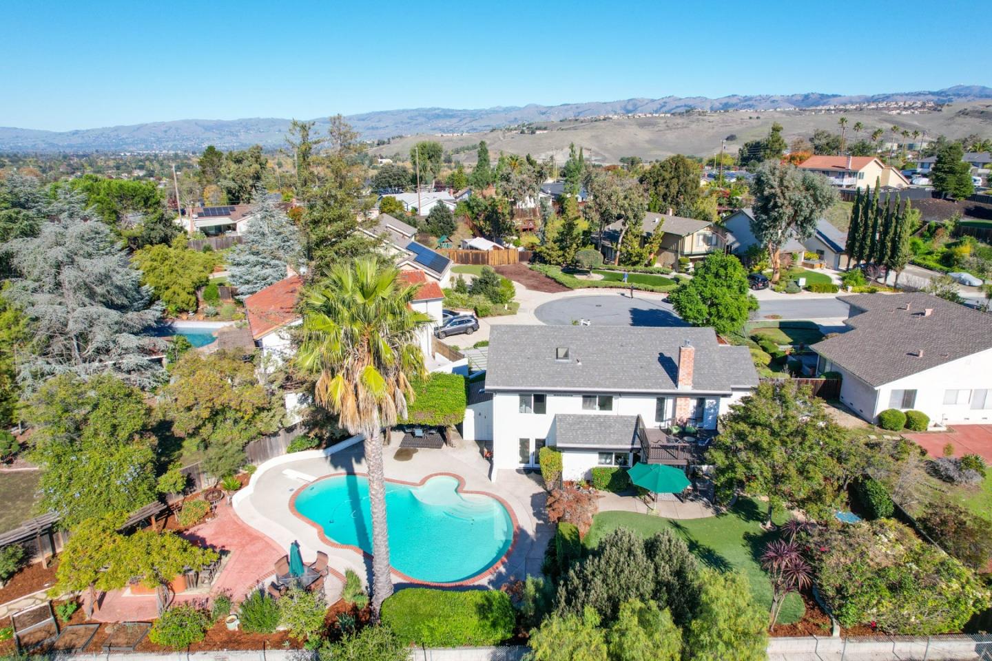 Detail Gallery Image 23 of 35 For 363 Hines Ct, San Jose,  CA 95111 - 4 Beds | 2/1 Baths