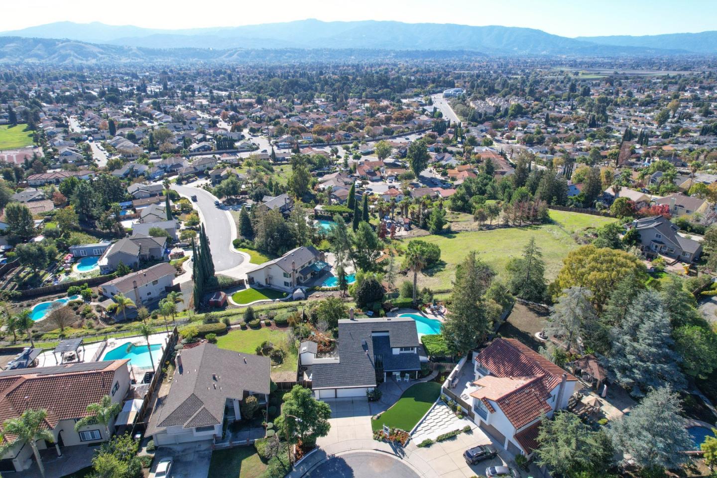 Detail Gallery Image 33 of 35 For 363 Hines Ct, San Jose,  CA 95111 - 4 Beds | 2/1 Baths