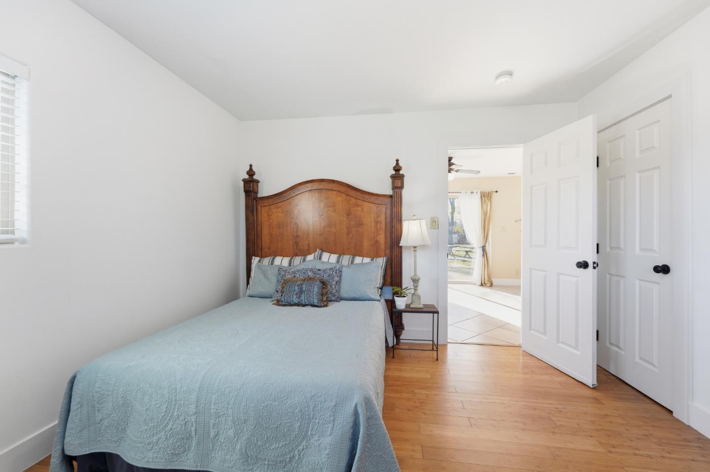 Detail Gallery Image 9 of 22 For 9610 Monterey Rd, Morgan Hill,  CA 95037 - 2 Beds | 1 Baths