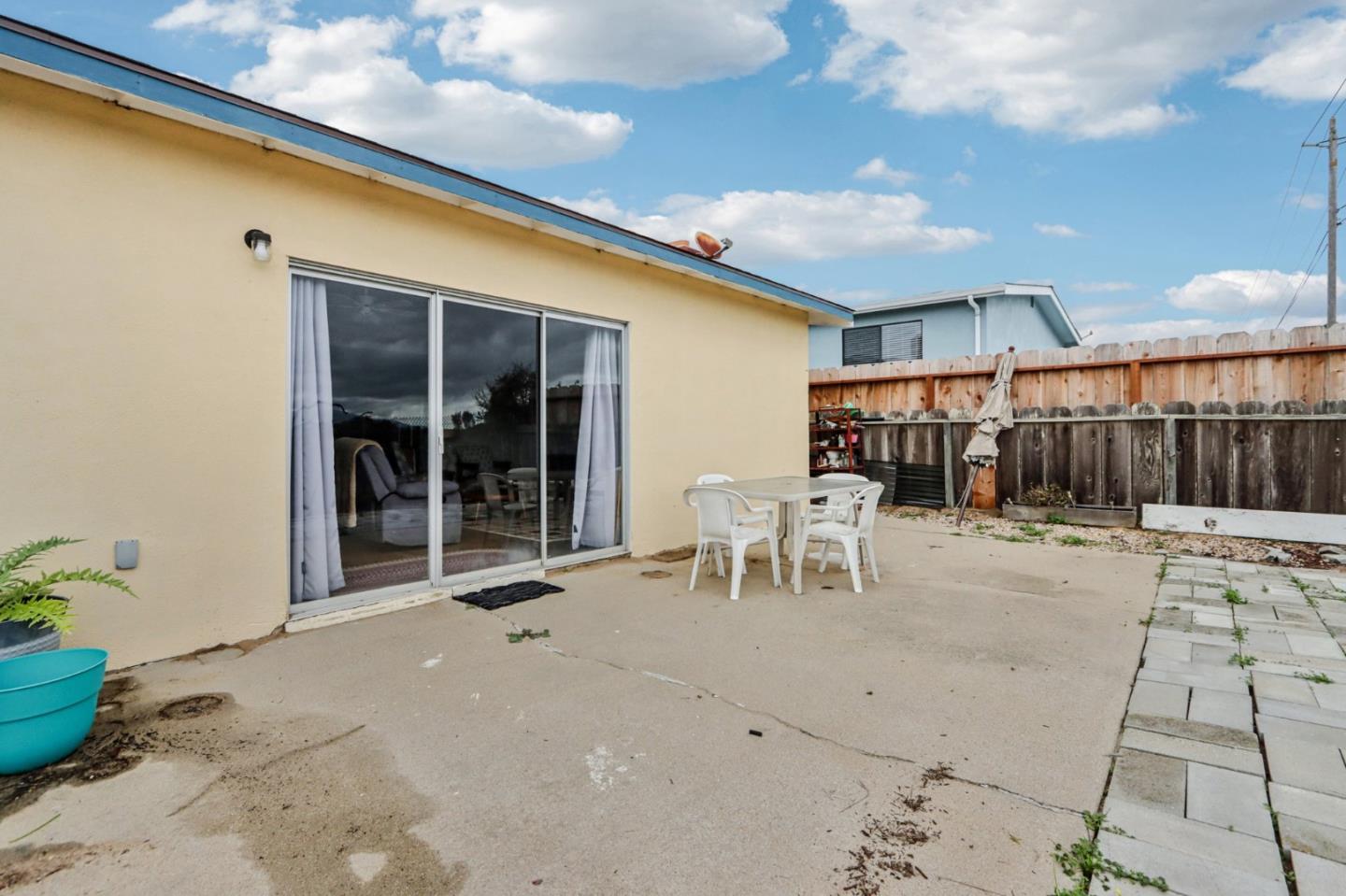 Detail Gallery Image 25 of 39 For 3202 Tallmon St, Marina,  CA 93933 - 4 Beds | 2 Baths