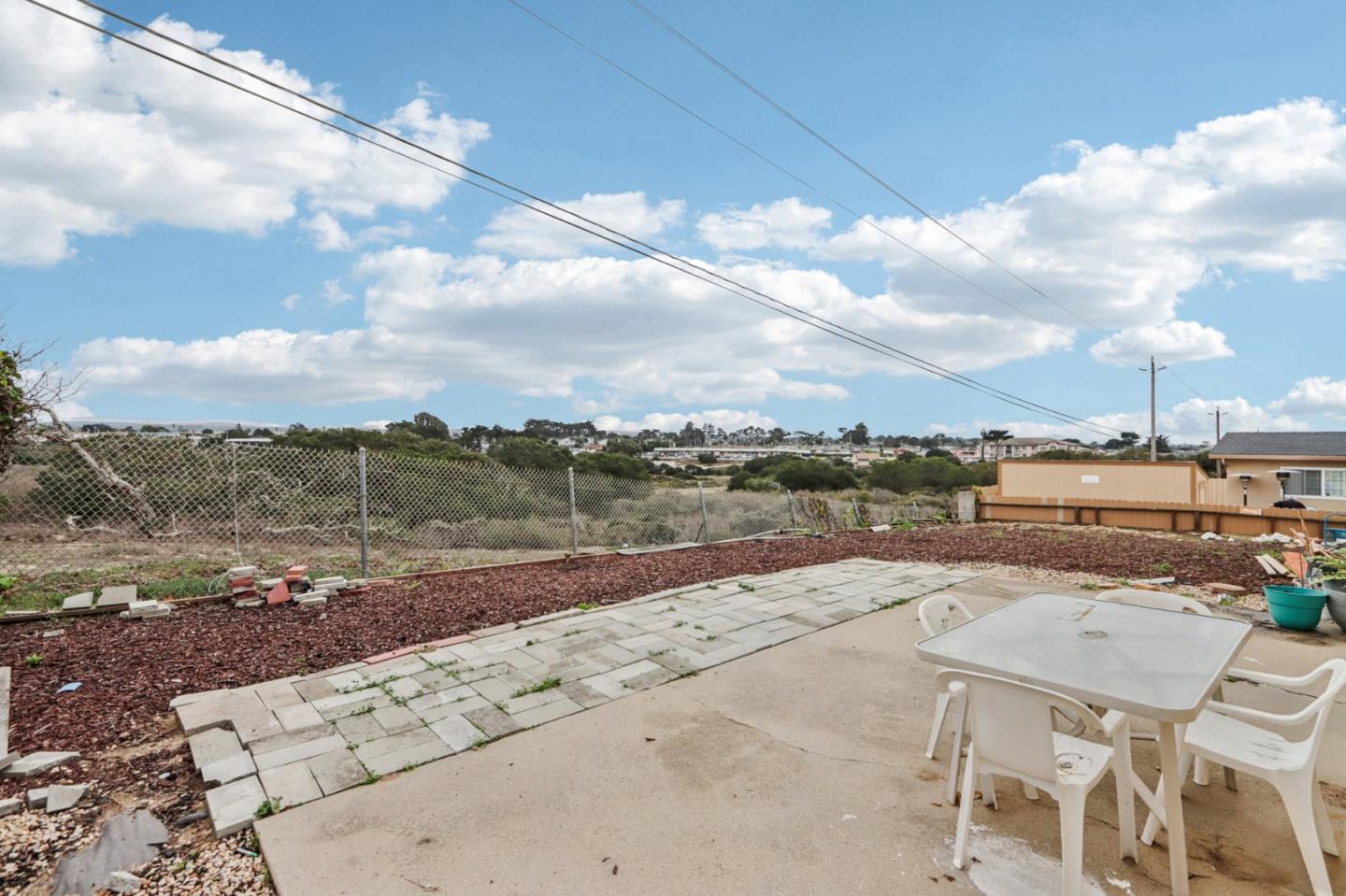 Detail Gallery Image 29 of 39 For 3202 Tallmon St, Marina,  CA 93933 - 4 Beds | 2 Baths