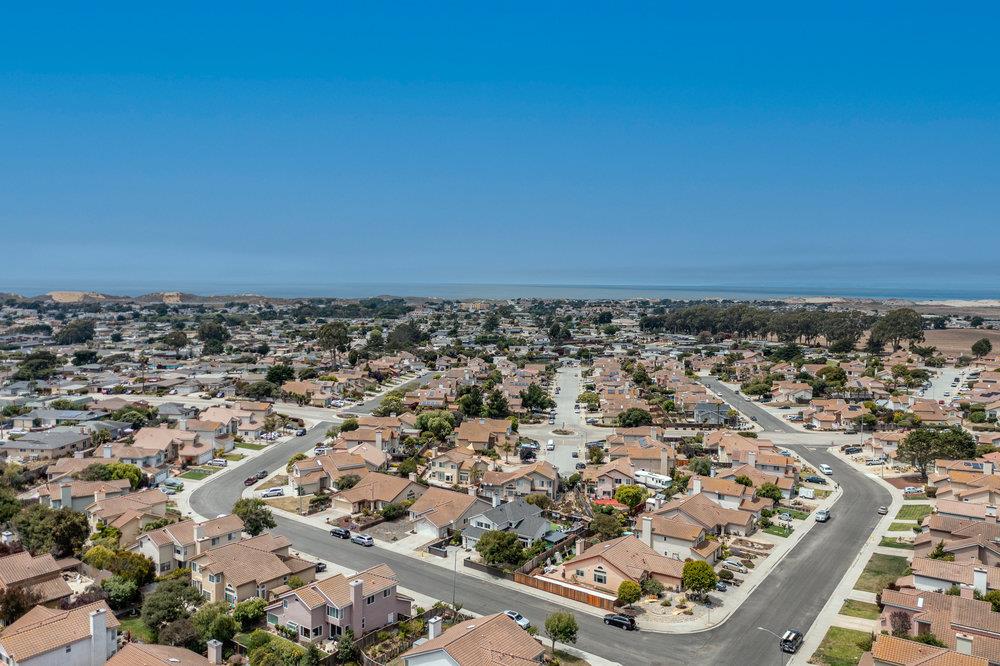 Detail Gallery Image 34 of 39 For 3202 Tallmon St, Marina,  CA 93933 - 4 Beds | 2 Baths