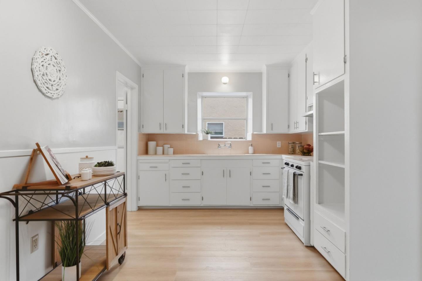 Detail Gallery Image 16 of 46 For 760 N 6th St, San Jose,  CA 95112 - 2 Beds | 1 Baths