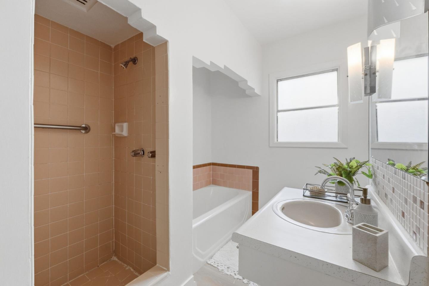 Detail Gallery Image 27 of 46 For 760 N 6th St, San Jose,  CA 95112 - 2 Beds | 1 Baths