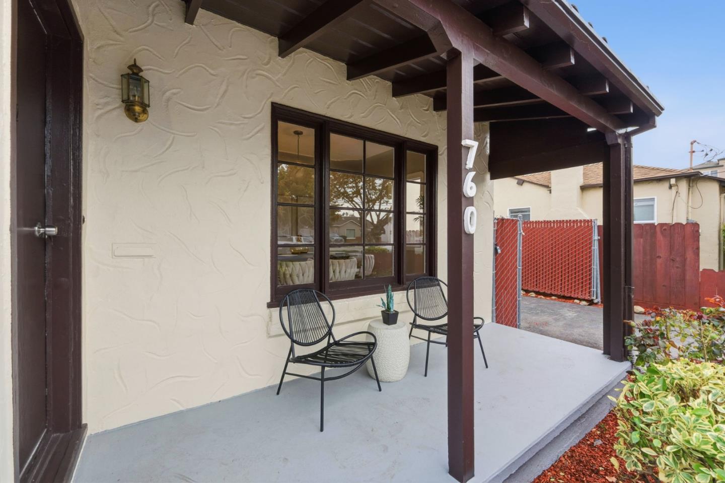 Detail Gallery Image 6 of 46 For 760 N 6th St, San Jose,  CA 95112 - 2 Beds | 1 Baths