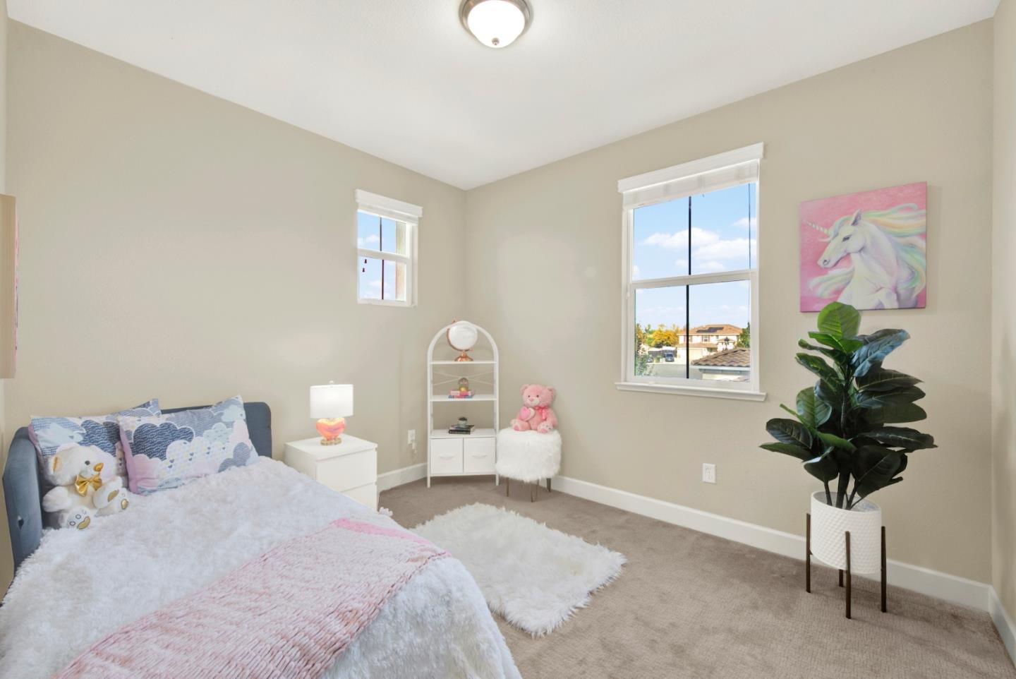 Detail Gallery Image 21 of 36 For 307 Maverick Dr, Vacaville,  CA 95687 - 4 Beds | 2/1 Baths