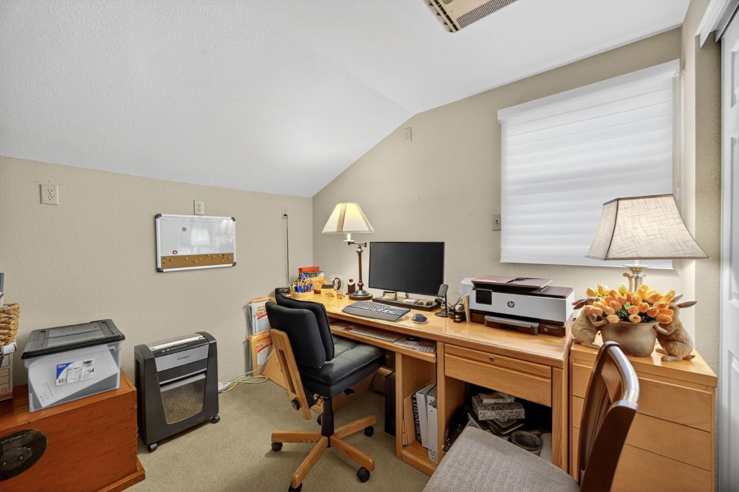 Detail Gallery Image 11 of 42 For 1318 Huron Ave, San Mateo,  CA 94401 - 4 Beds | 2 Baths