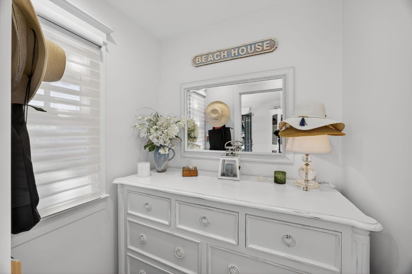 Detail Gallery Image 21 of 42 For 1318 Huron Ave, San Mateo,  CA 94401 - 4 Beds | 2 Baths