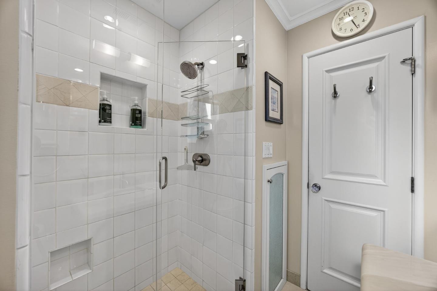 Detail Gallery Image 27 of 42 For 1318 Huron Ave, San Mateo,  CA 94401 - 4 Beds | 2 Baths