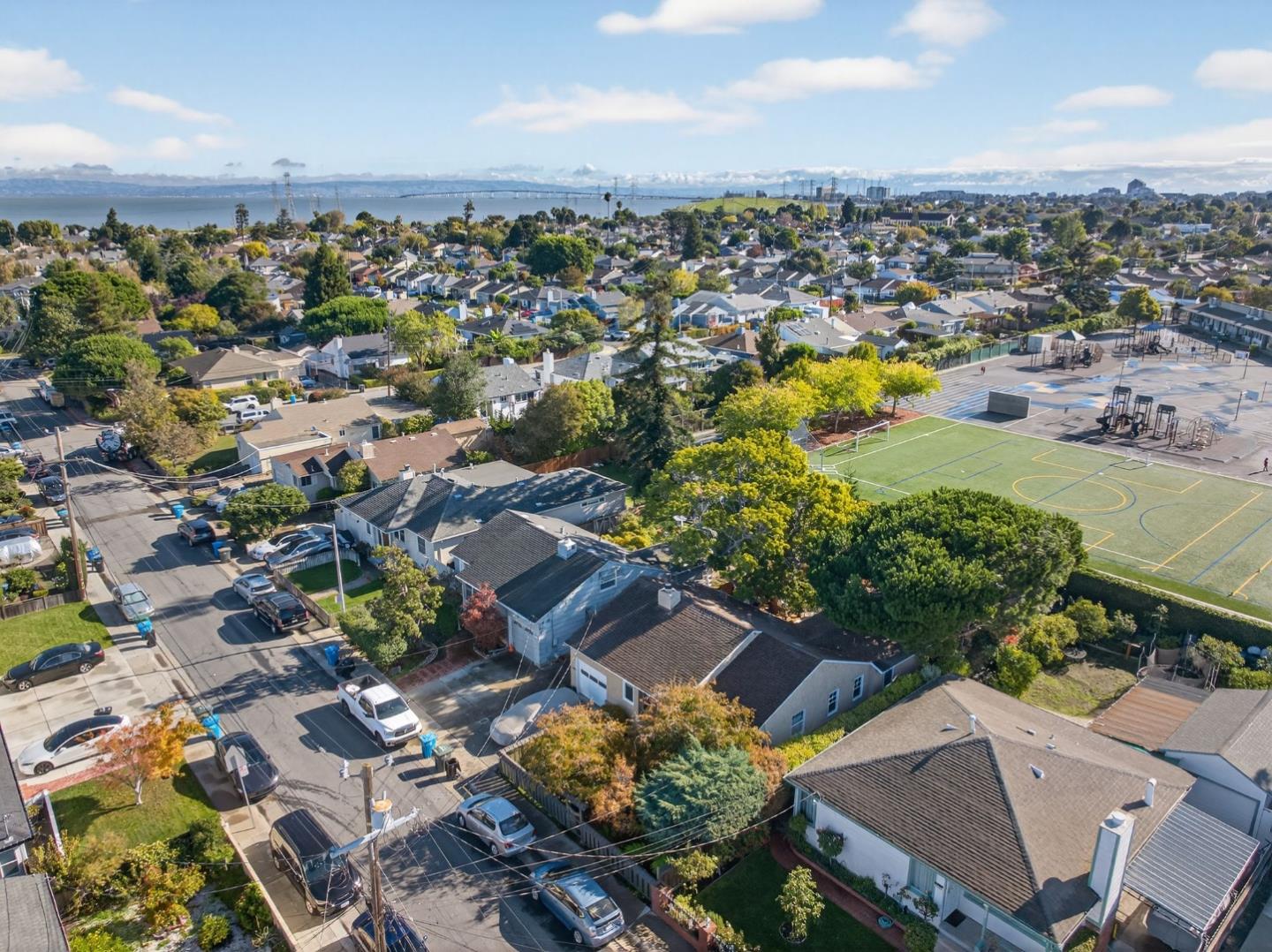 Detail Gallery Image 41 of 42 For 1318 Huron Ave, San Mateo,  CA 94401 - 4 Beds | 2 Baths