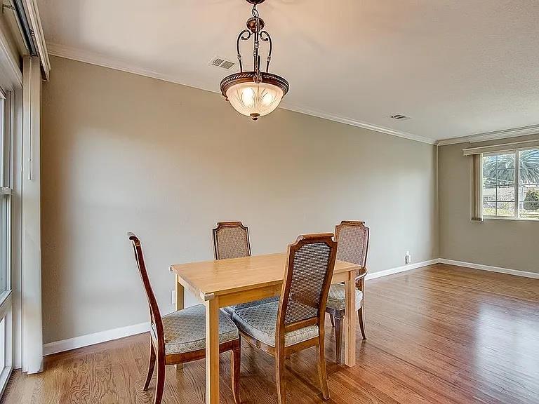 Detail Gallery Image 7 of 17 For 463 Larkspur Dr, East Palo Alto,  CA 94303 - 3 Beds | 1 Baths