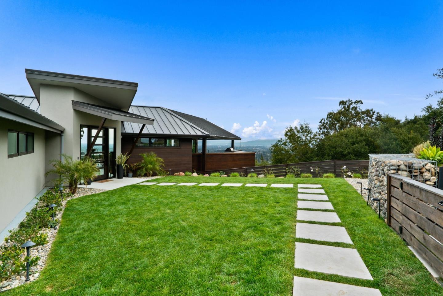 Detail Gallery Image 3 of 111 For 17808 Tourney Rd, Los Gatos,  CA 95030 - 5 Beds | 4/2 Baths