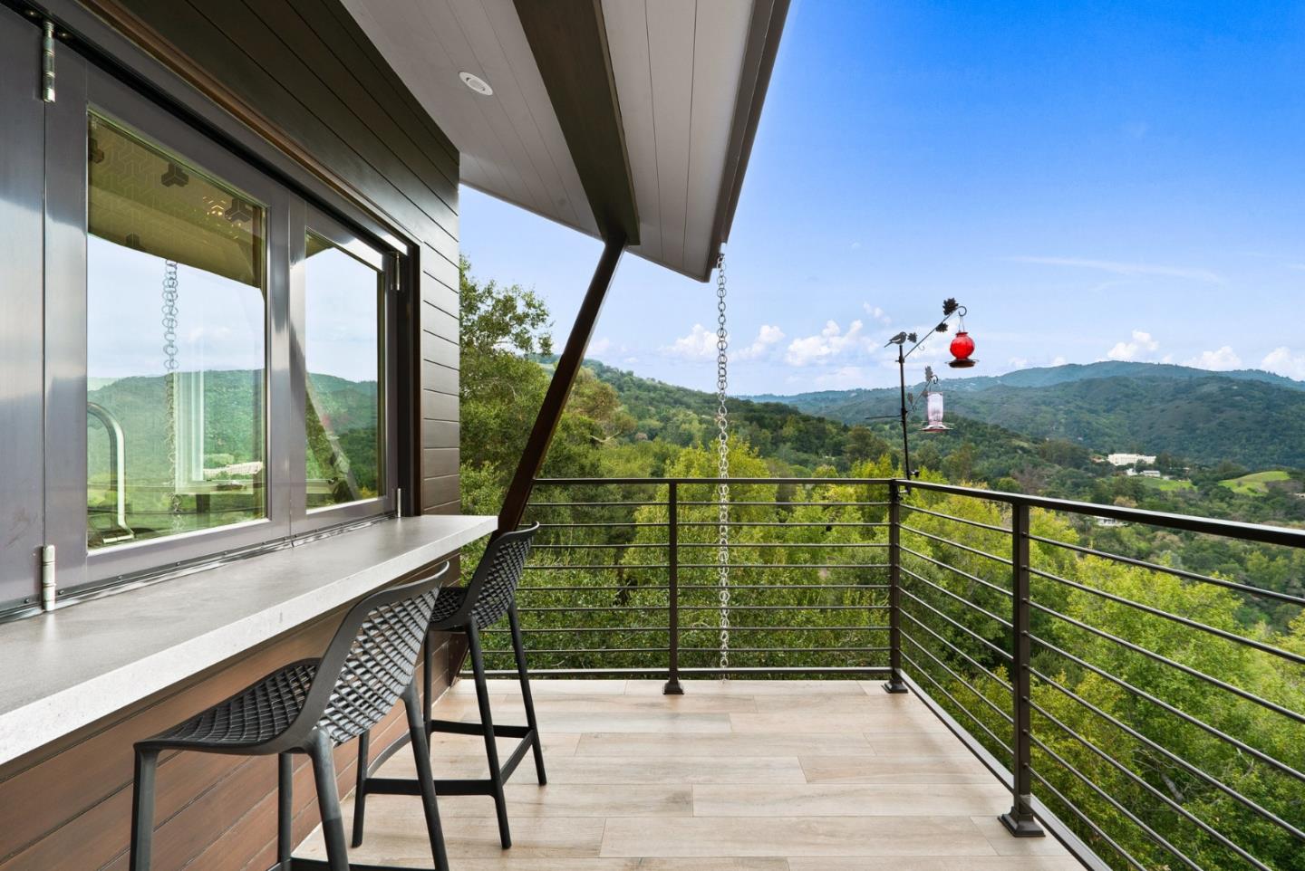 Detail Gallery Image 37 of 111 For 17808 Tourney Rd, Los Gatos,  CA 95030 - 5 Beds | 4/2 Baths