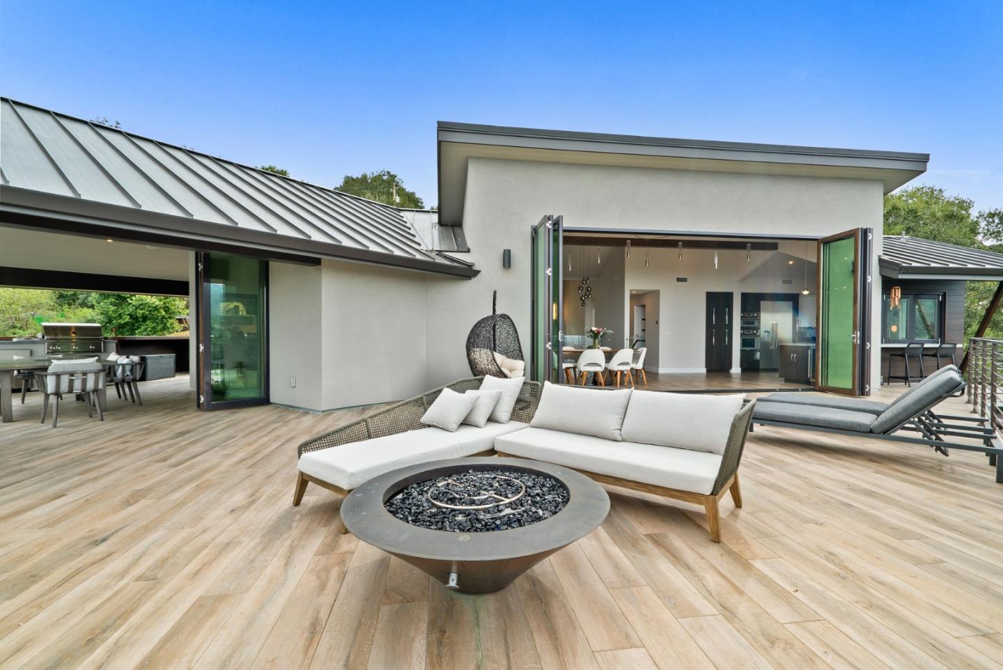 Detail Gallery Image 44 of 111 For 17808 Tourney Rd, Los Gatos,  CA 95030 - 5 Beds | 4/2 Baths