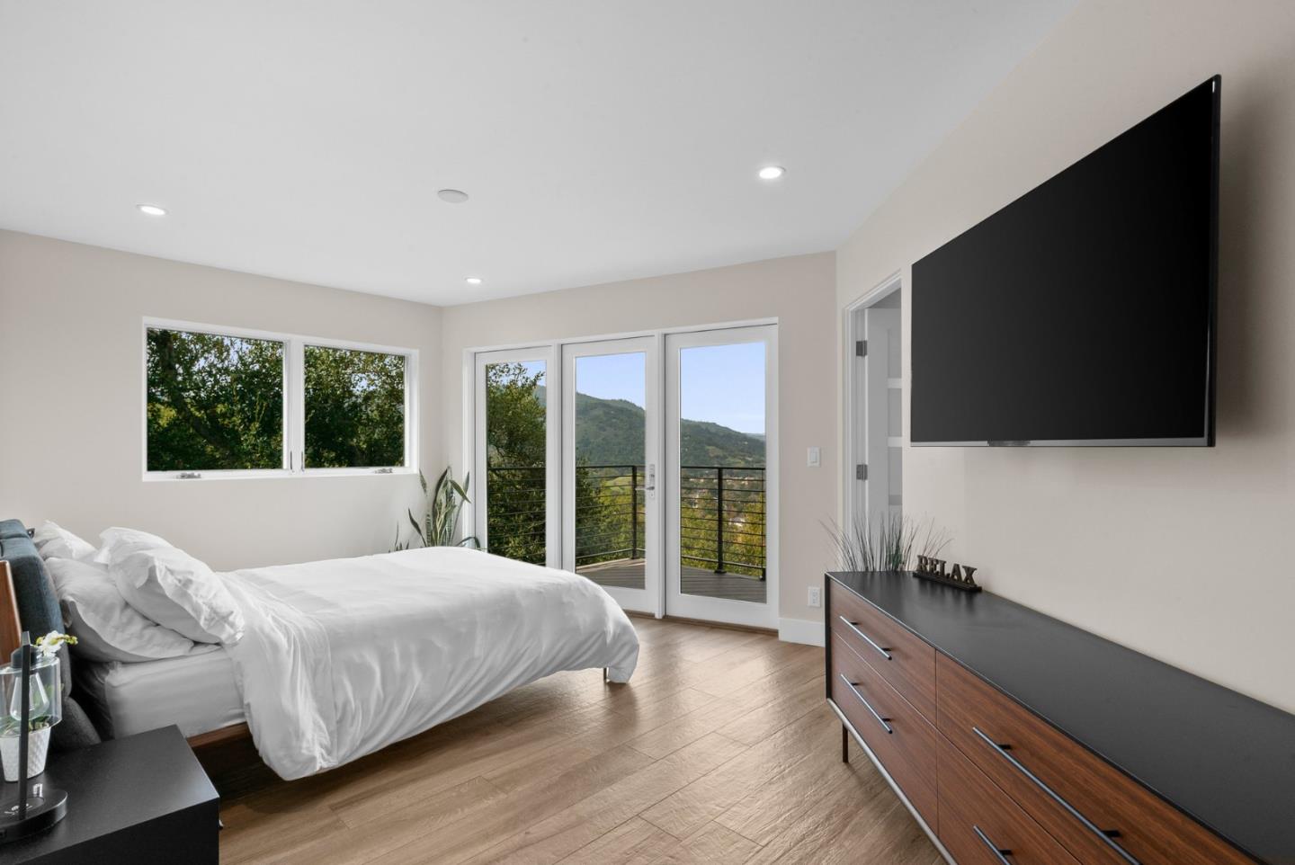 Detail Gallery Image 63 of 111 For 17808 Tourney Rd, Los Gatos,  CA 95030 - 5 Beds | 4/2 Baths