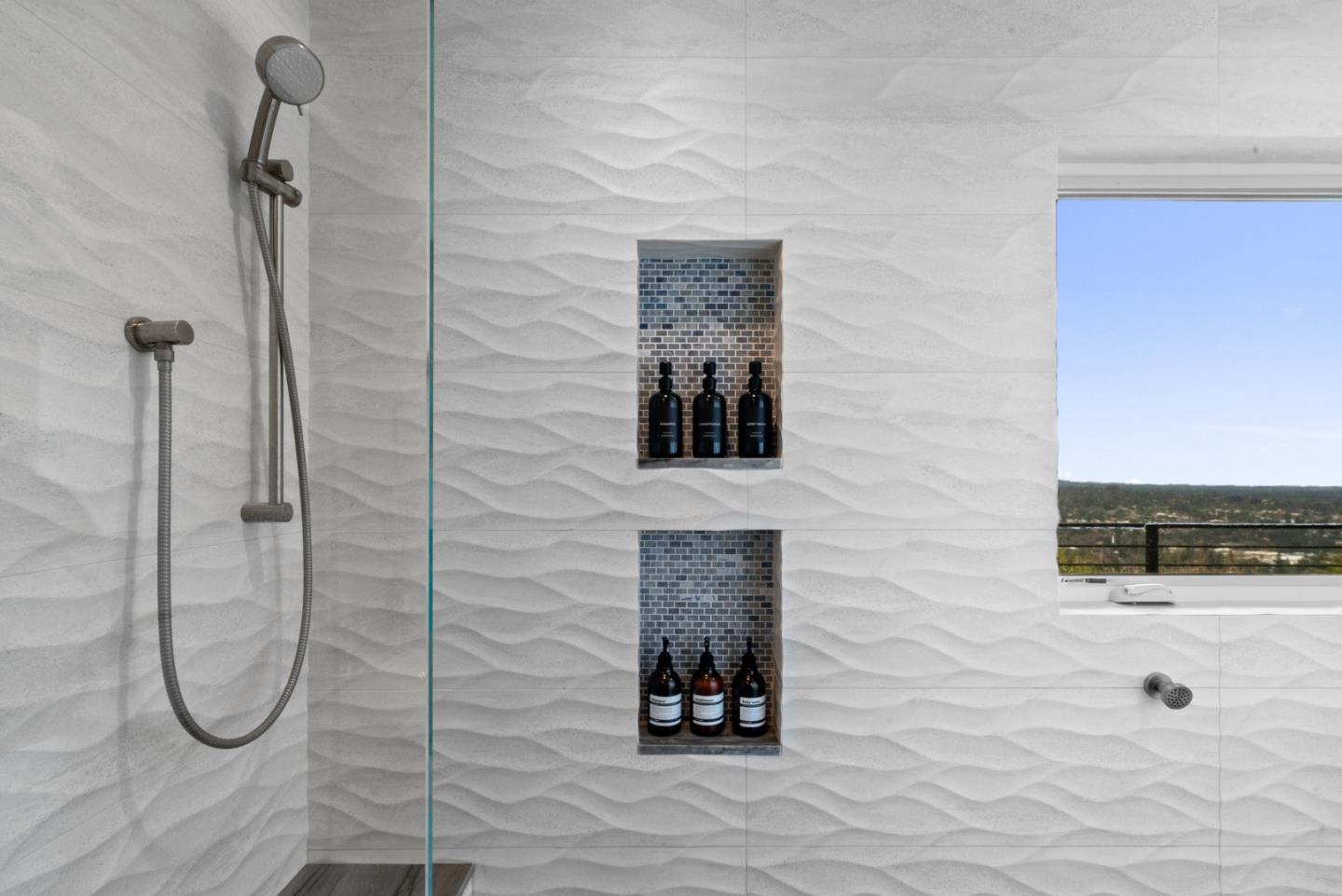 Detail Gallery Image 67 of 111 For 17808 Tourney Rd, Los Gatos,  CA 95030 - 5 Beds | 4/2 Baths