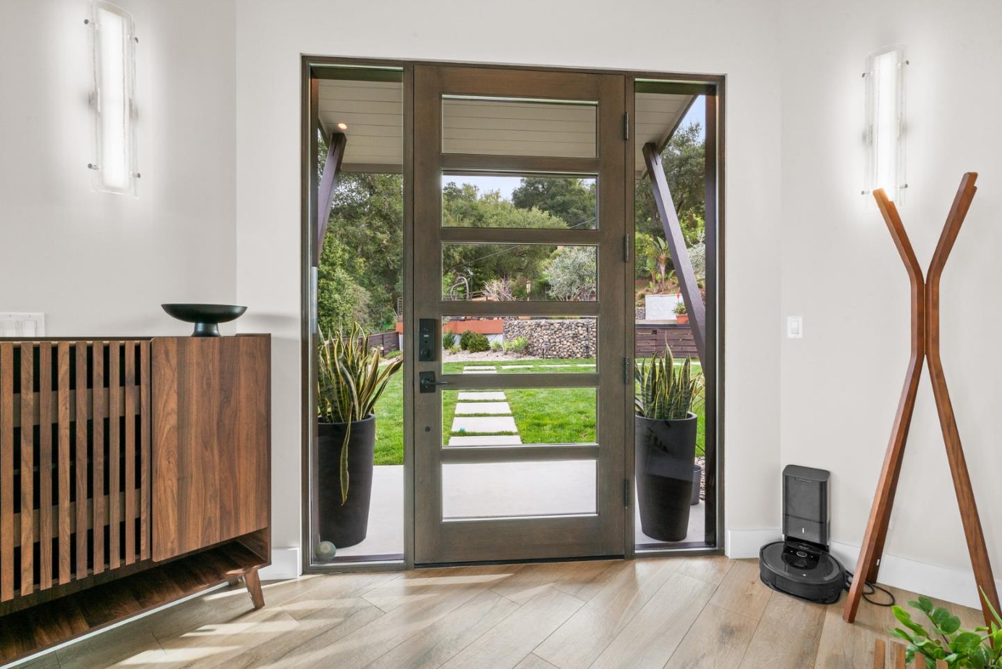 Detail Gallery Image 7 of 111 For 17808 Tourney Rd, Los Gatos,  CA 95030 - 5 Beds | 4/2 Baths