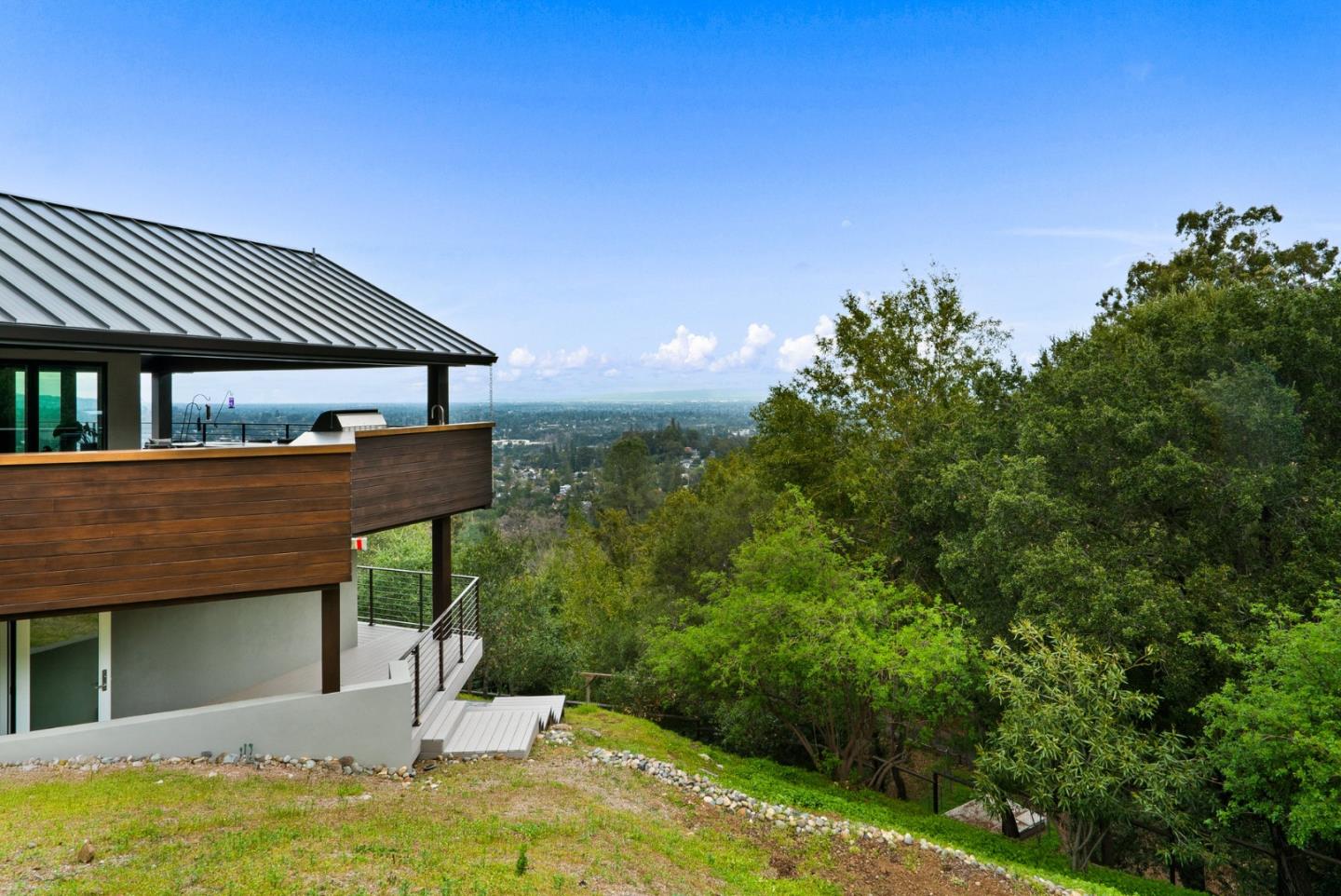 Detail Gallery Image 89 of 111 For 17808 Tourney Rd, Los Gatos,  CA 95030 - 5 Beds | 4/2 Baths