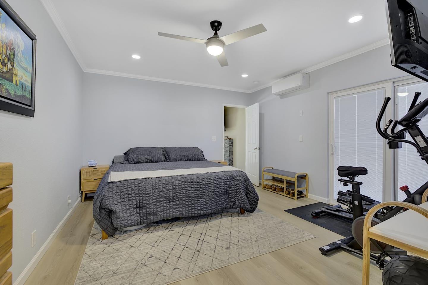 Detail Gallery Image 18 of 39 For 760 Welburn Ave, Gilroy,  CA 95020 - 5 Beds | 3 Baths