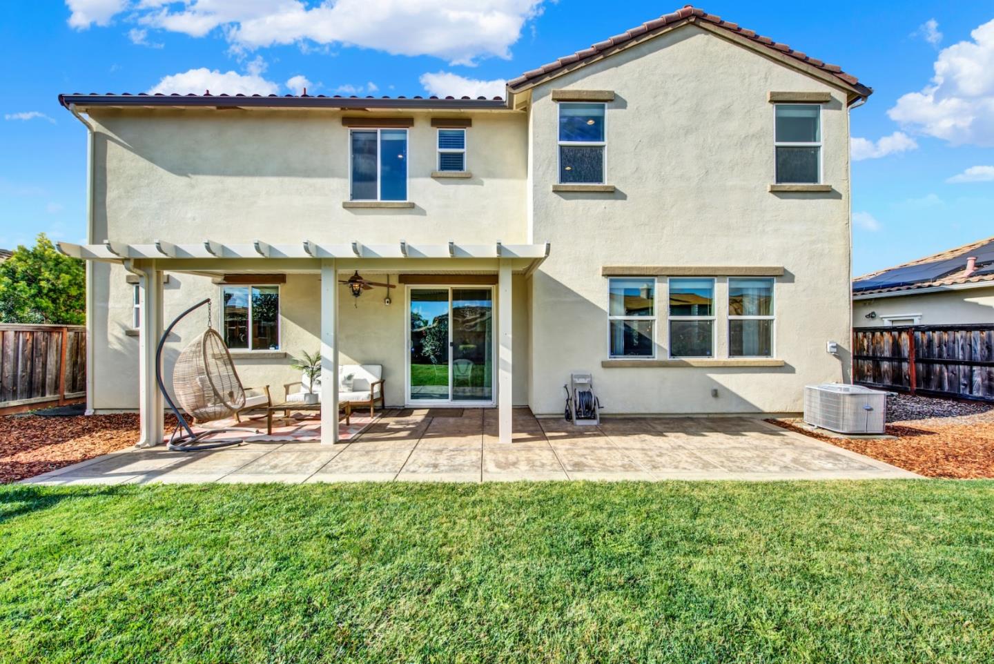 Detail Gallery Image 21 of 24 For 307 Maverick Dr, Vacaville,  CA 95687 - 4 Beds | 2/1 Baths