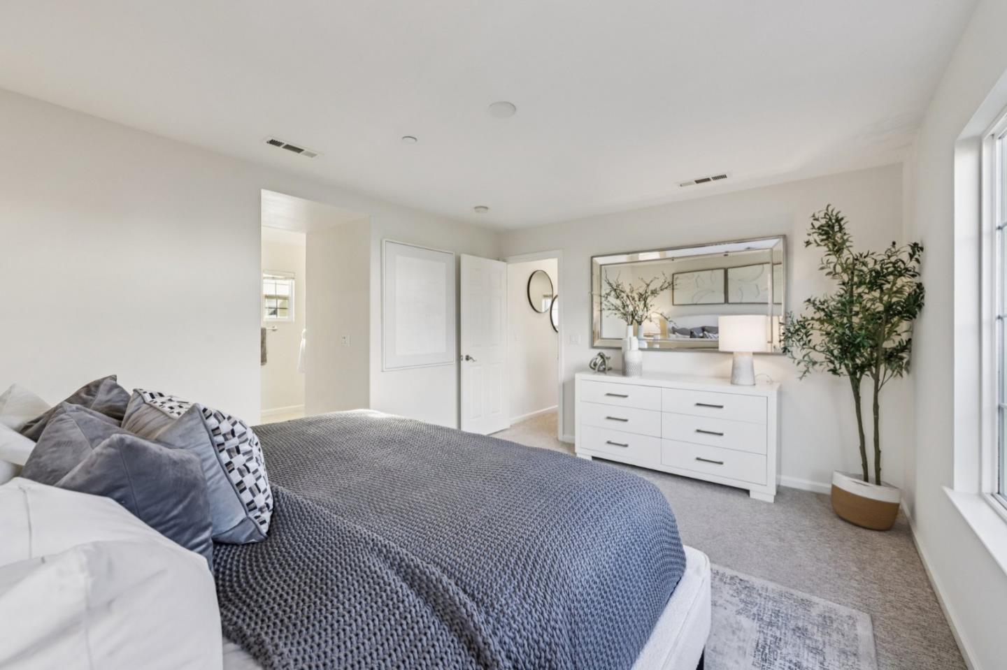 Detail Gallery Image 18 of 66 For 34103 Zaner Way, Union City,  CA 94587 - 3 Beds | 2/1 Baths