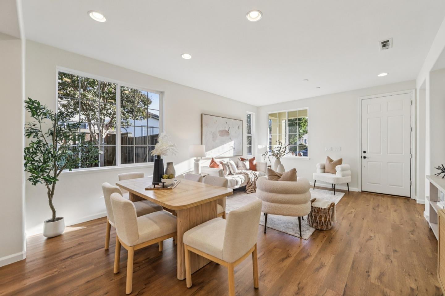 Detail Gallery Image 6 of 66 For 34103 Zaner Way, Union City,  CA 94587 - 3 Beds | 2/1 Baths