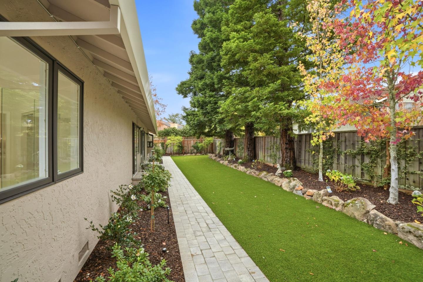 Detail Gallery Image 37 of 41 For 119 Mesa Verde Way, San Carlos,  CA 94070 - 3 Beds | 2/1 Baths