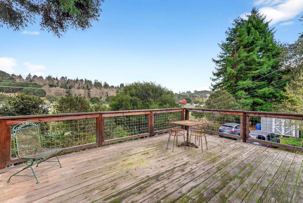 Detail Gallery Image 12 of 34 For 885 Larkin Valley Rd, Watsonville,  CA 95076 - 2 Beds | 2 Baths