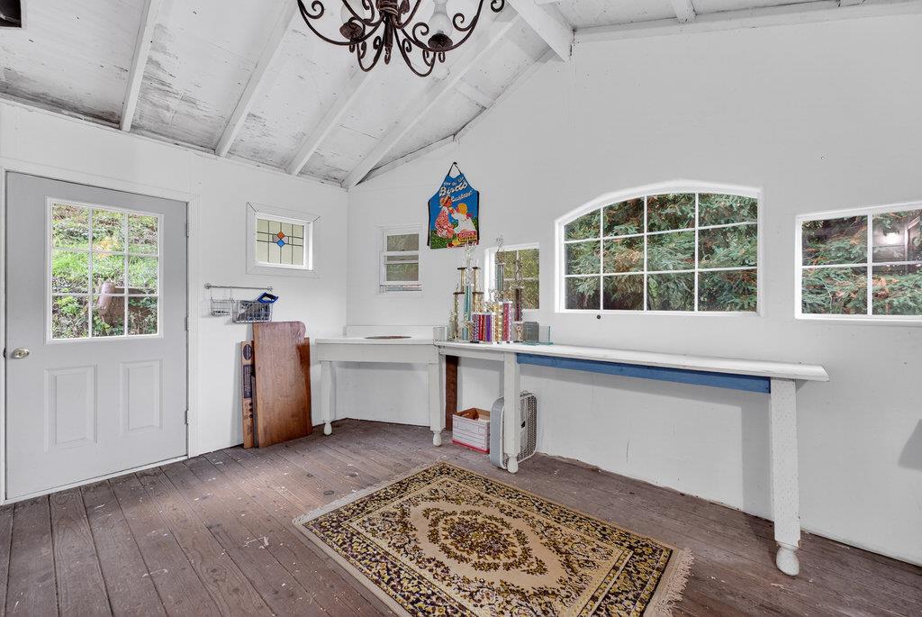 Detail Gallery Image 21 of 34 For 885 Larkin Valley Rd, Watsonville,  CA 95076 - 2 Beds | 2 Baths