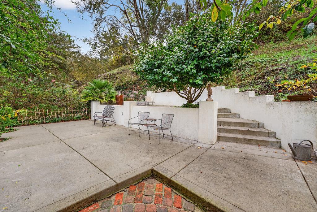 Detail Gallery Image 26 of 34 For 885 Larkin Valley Rd, Watsonville,  CA 95076 - 2 Beds | 2 Baths