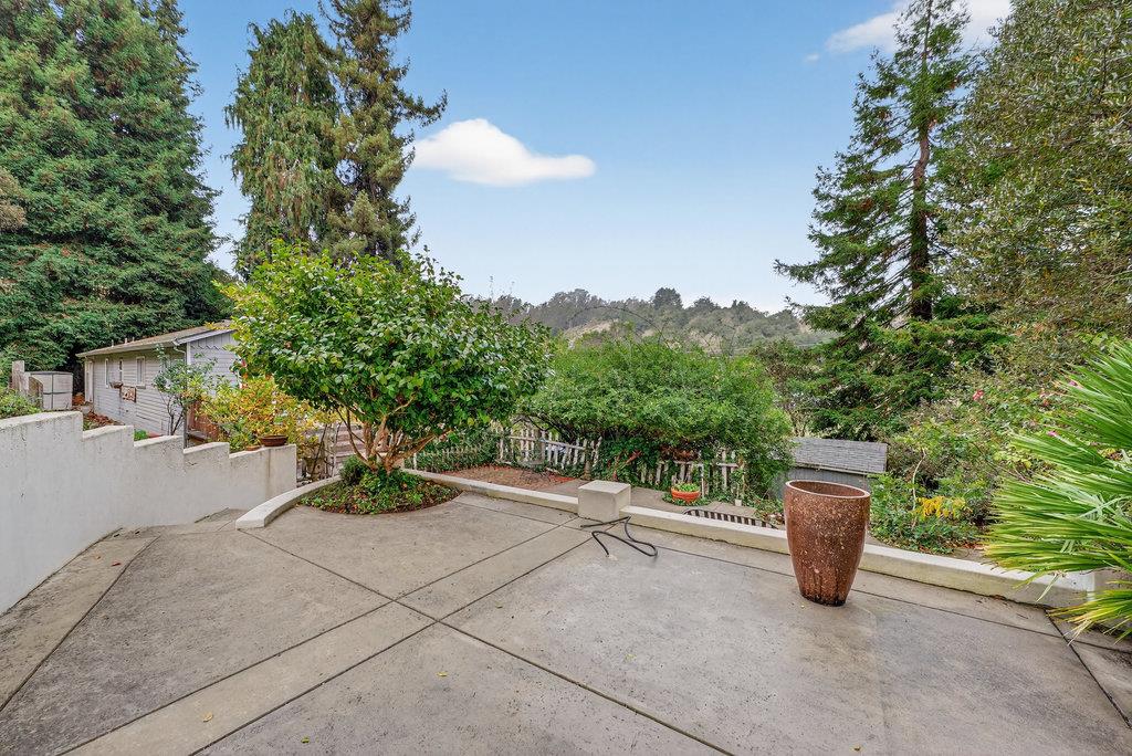 Detail Gallery Image 27 of 34 For 885 Larkin Valley Rd, Watsonville,  CA 95076 - 2 Beds | 2 Baths