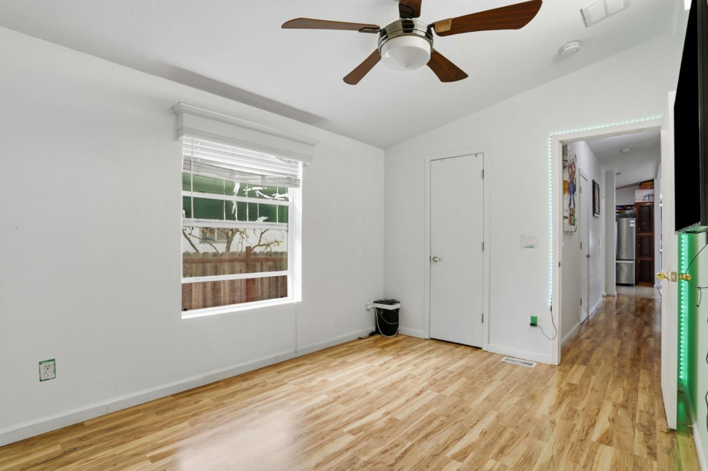 Detail Gallery Image 23 of 37 For 2580 Senter Rd #434,  San Jose,  CA 95111 - 3 Beds | 2 Baths