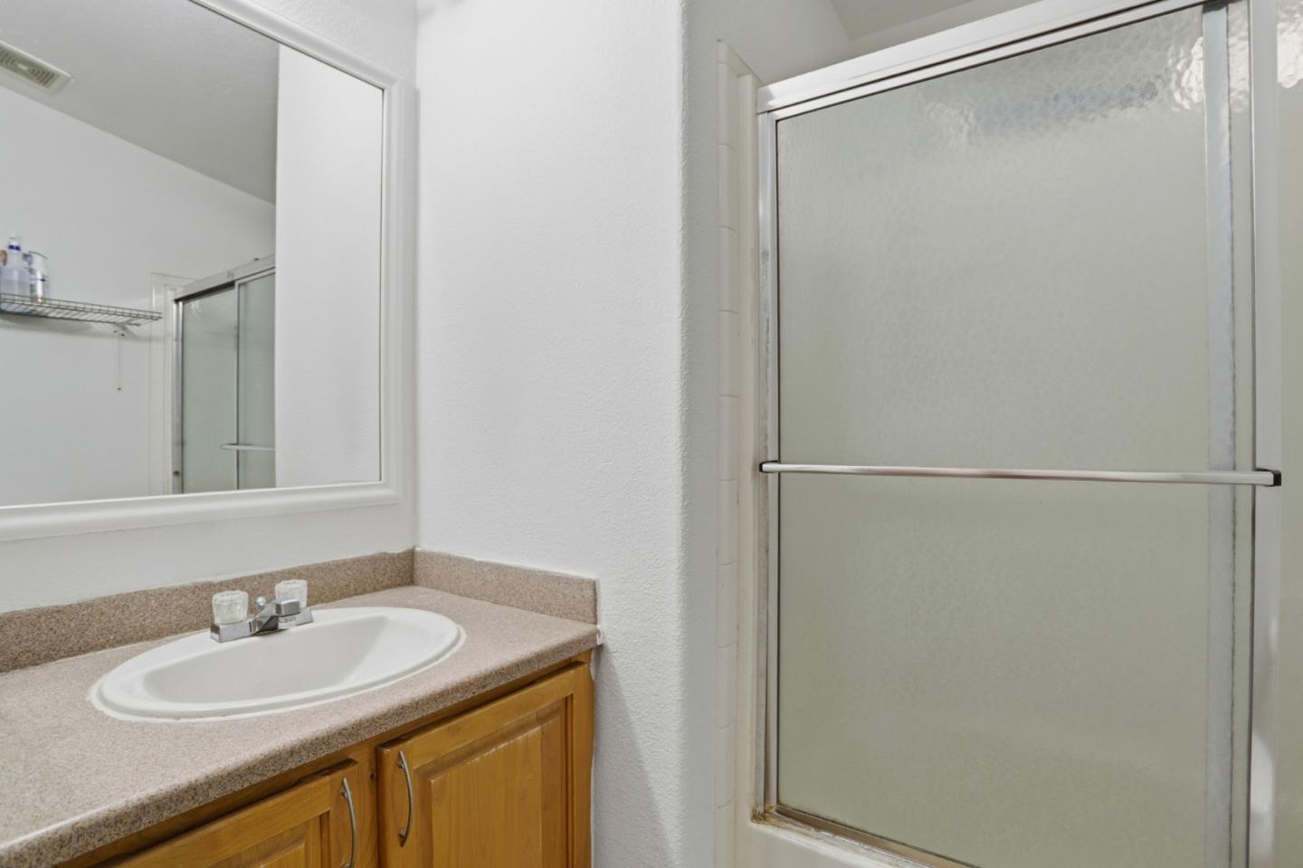 Detail Gallery Image 29 of 37 For 2580 Senter Rd #434,  San Jose,  CA 95111 - 3 Beds | 2 Baths