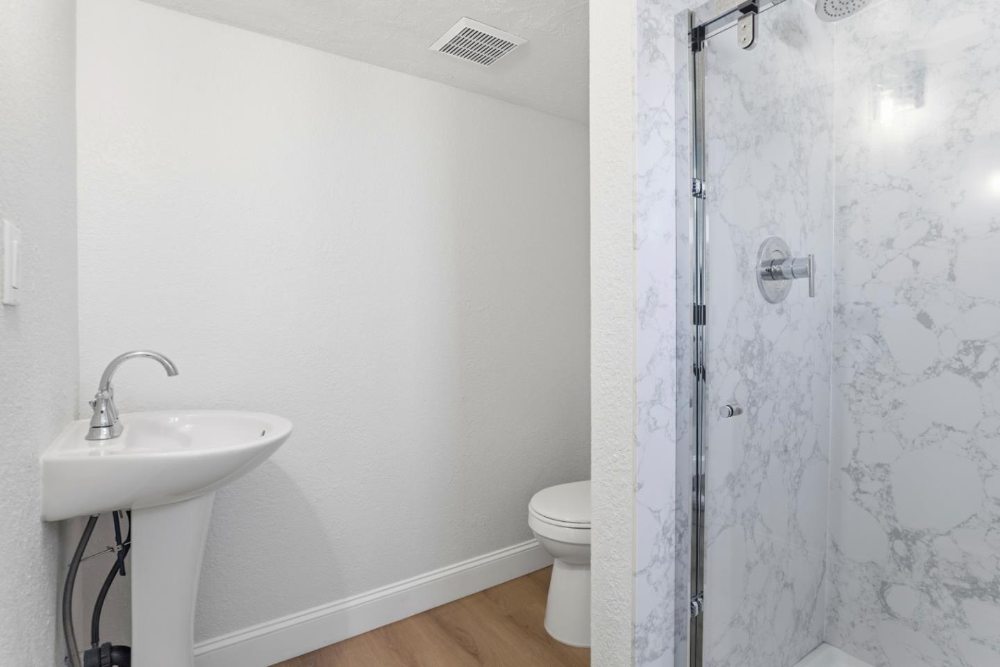 Detail Gallery Image 26 of 32 For 1361 Hillcrest Rd, Hollister,  CA 95023 - 3 Beds | 2 Baths