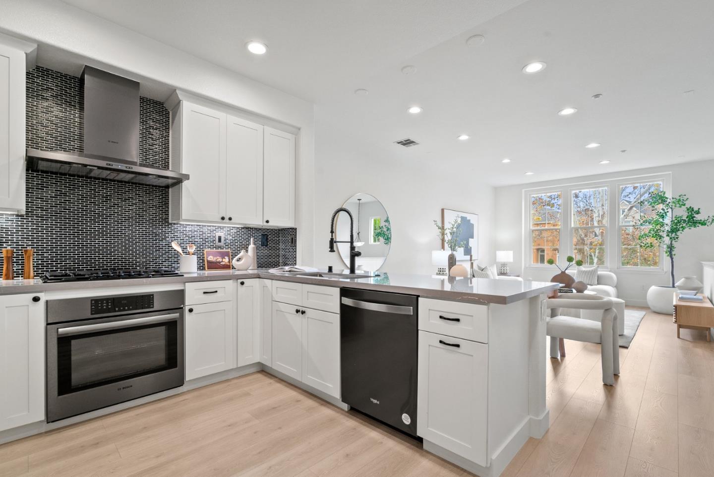 Detail Gallery Image 12 of 50 For 4443 Lick Mill Blvd, Santa Clara,  CA 95054 - 3 Beds | 3 Baths