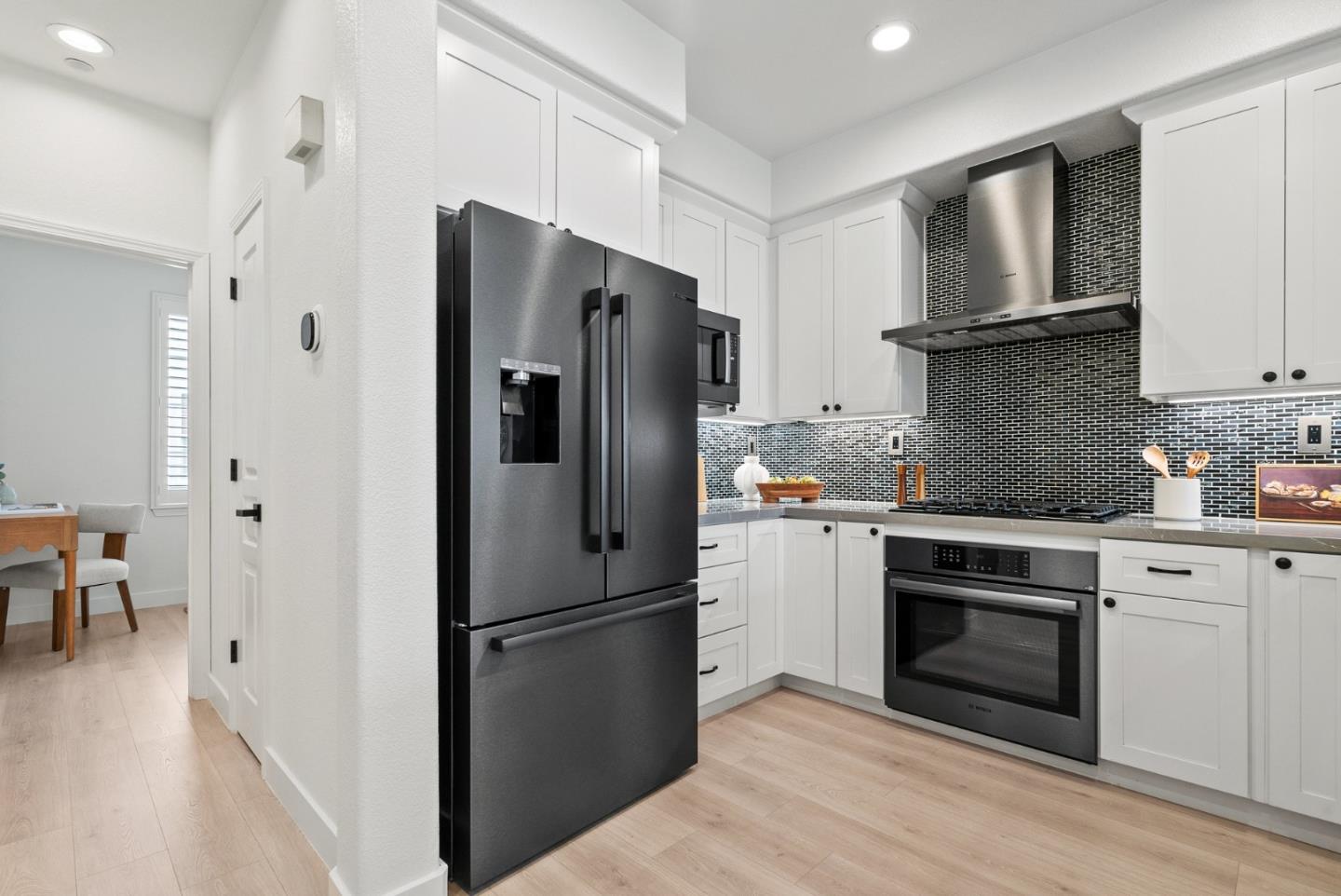 Detail Gallery Image 14 of 50 For 4443 Lick Mill Blvd, Santa Clara,  CA 95054 - 3 Beds | 3 Baths